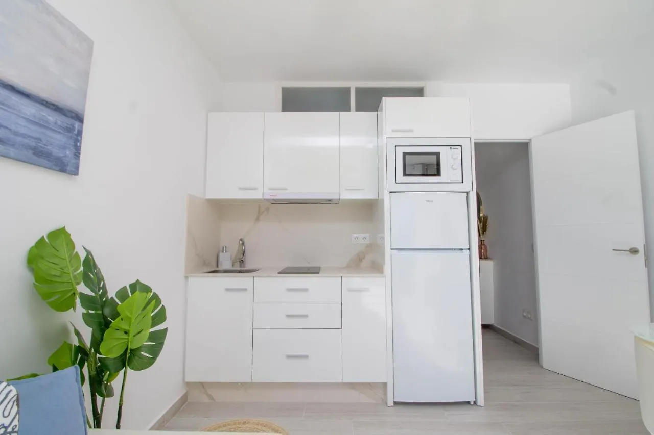 Carihuela Palace 912 By Ivi Real Estate 托雷莫利诺斯 0*,  西班牙