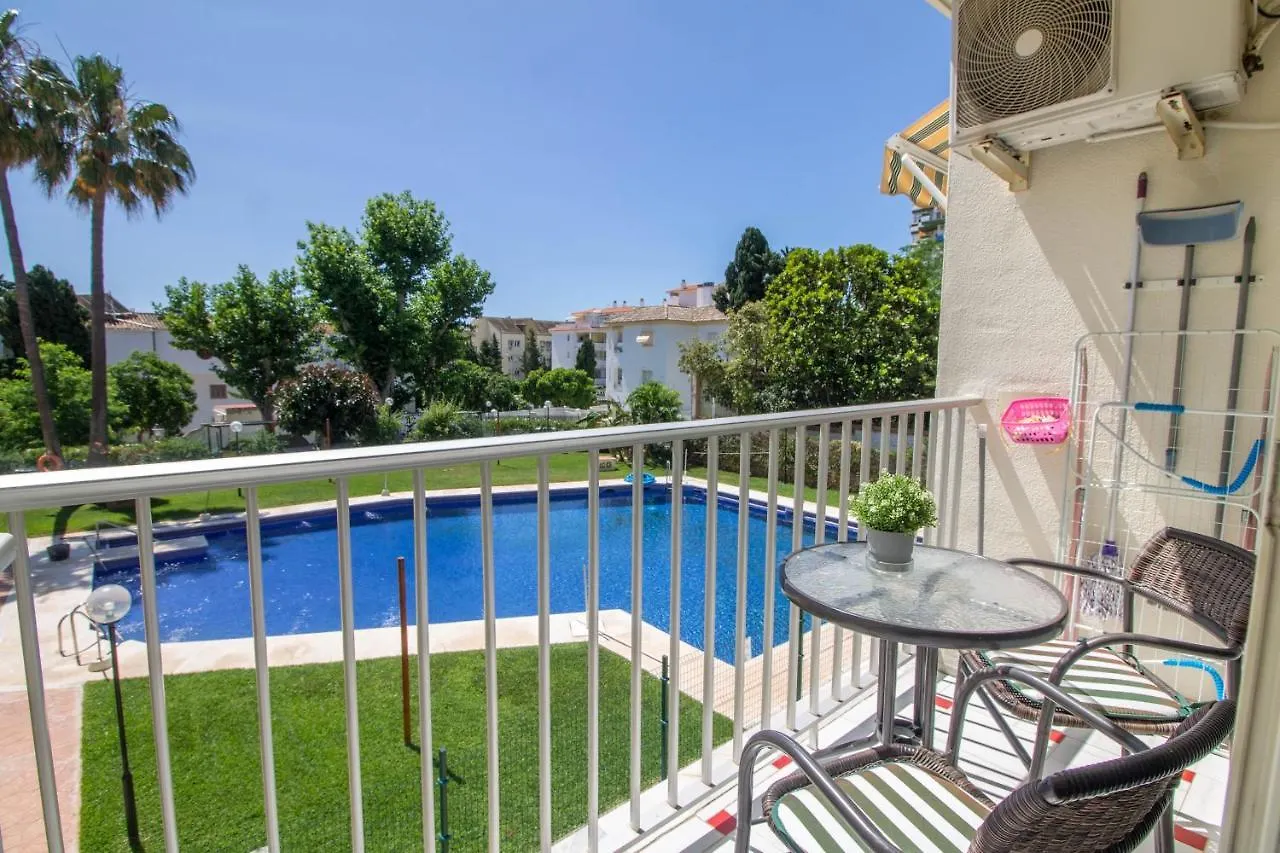 Apartamento Carihuela Palace 912 by IVI Real Estate Torremolinos España